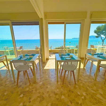 Villa Magnolia Formia Buitenkant foto