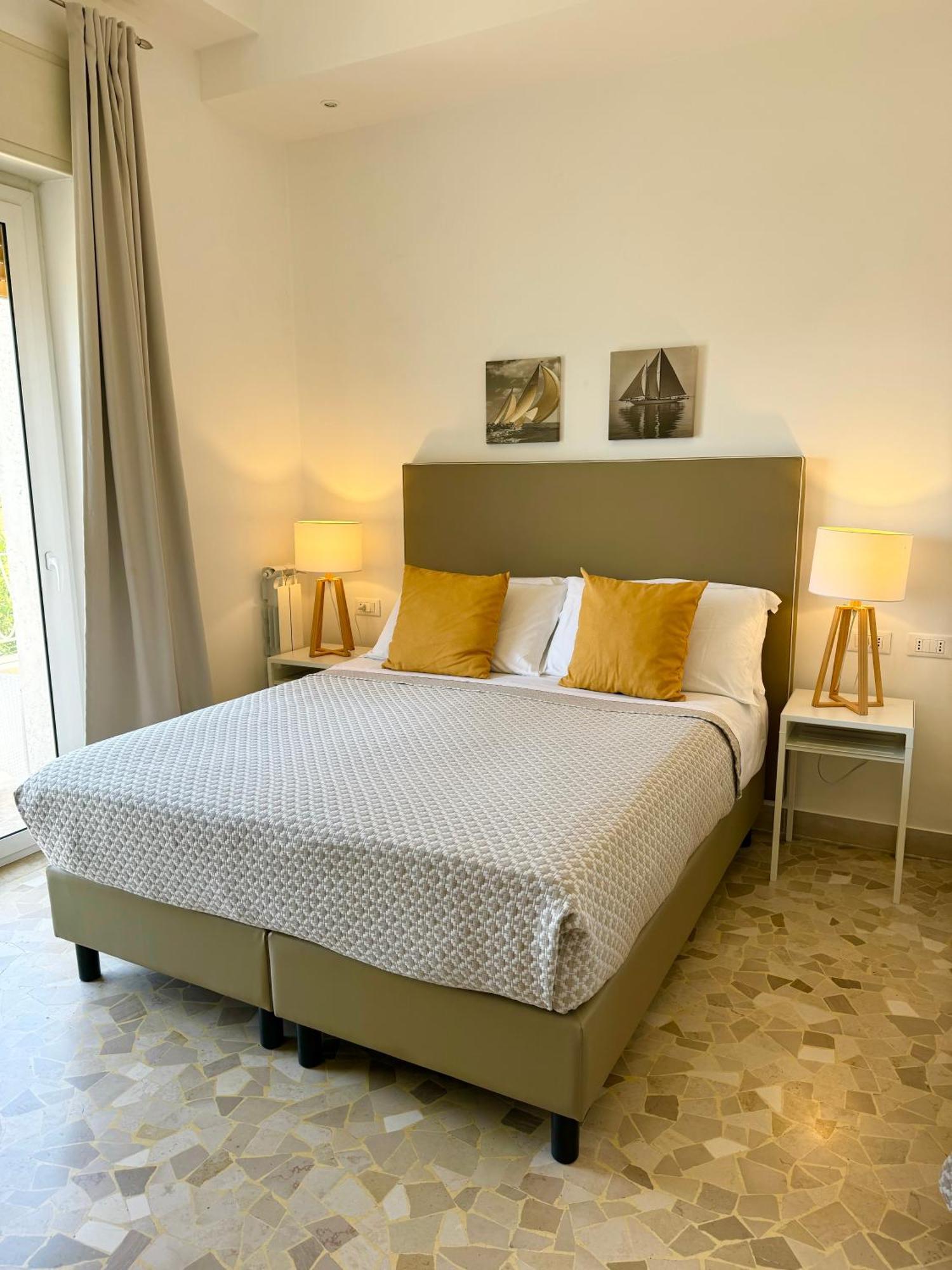 Villa Magnolia Formia Buitenkant foto