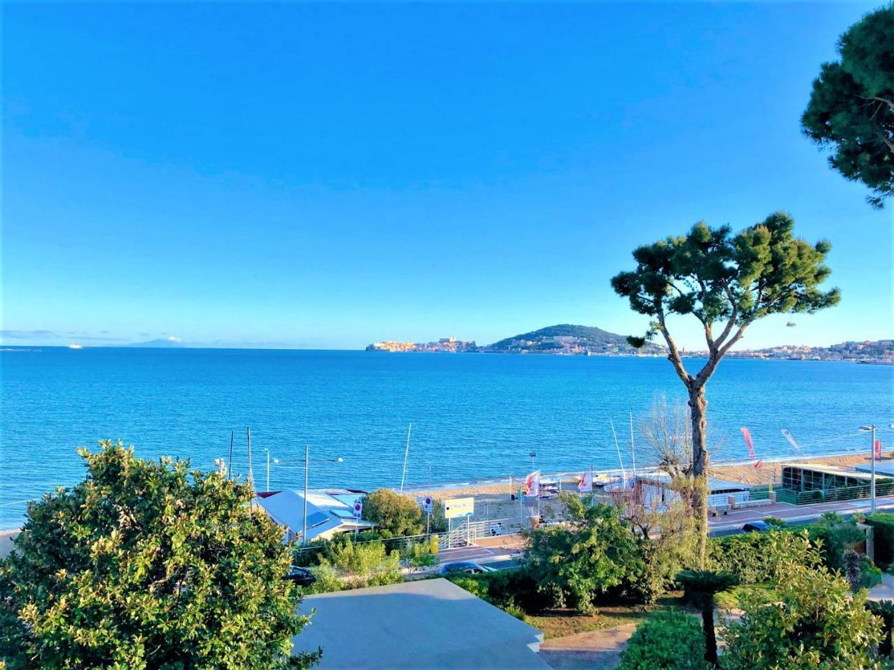 Villa Magnolia Formia Buitenkant foto