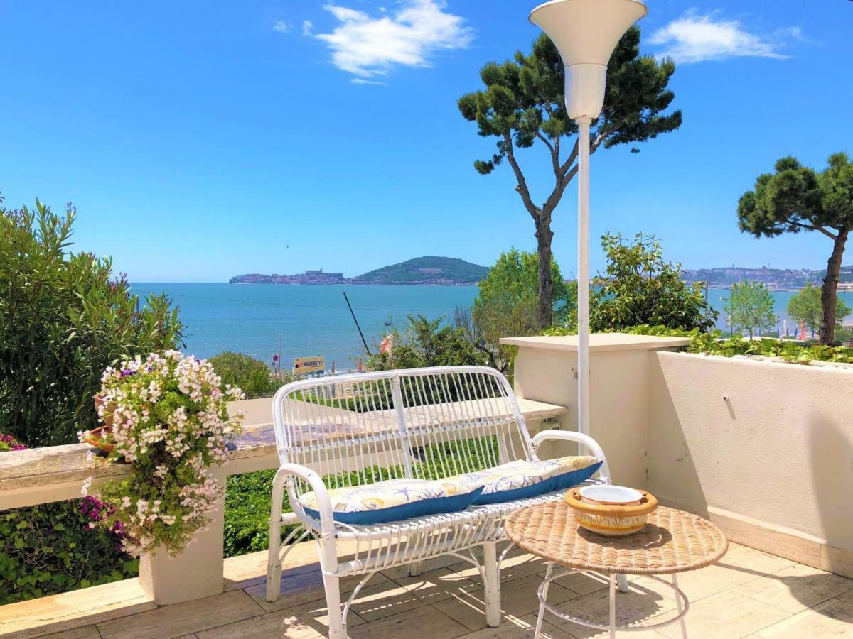 Villa Magnolia Formia Buitenkant foto